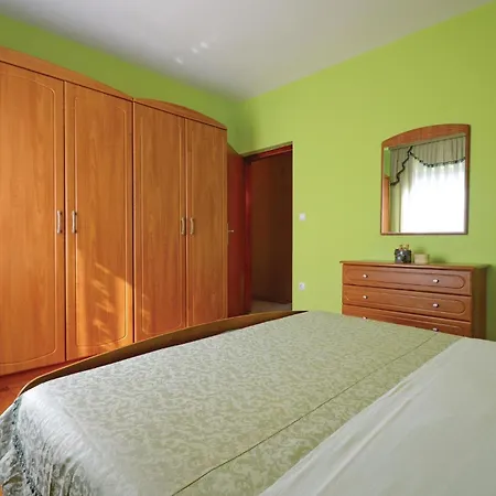 Presika Ii Labin (Istria)