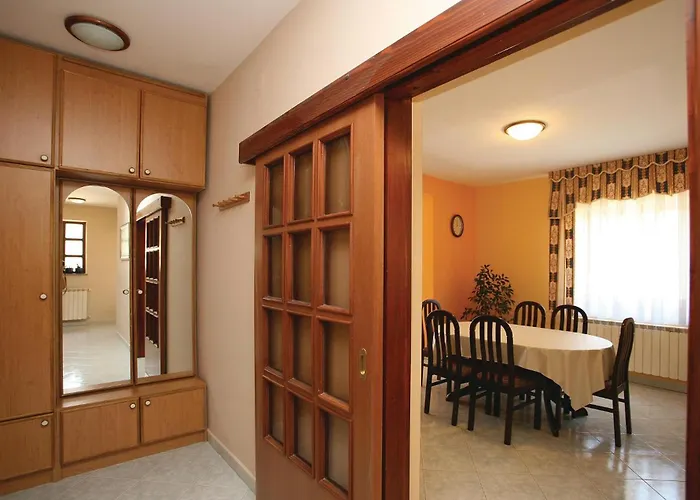 Presika Ii Labin (Istria)